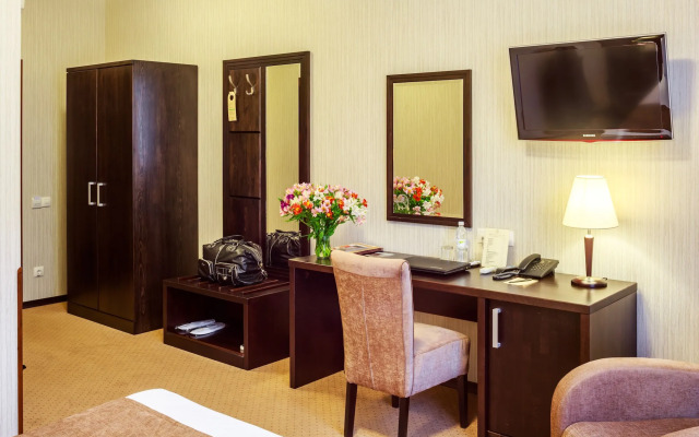 Taurus Hotel & SPA