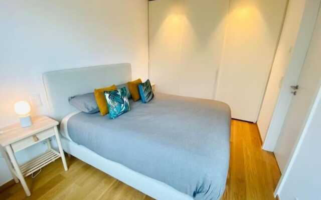 Luxury Brand New Flat w. Terrace&Parking