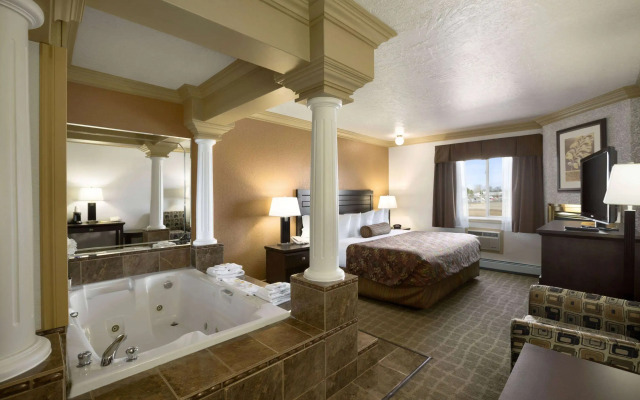Days Inn by Wyndham High Level