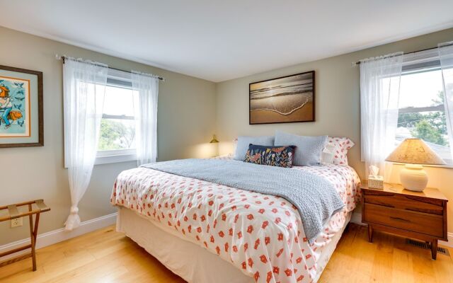 Charming + Updated Villas Home w/ Backyard!