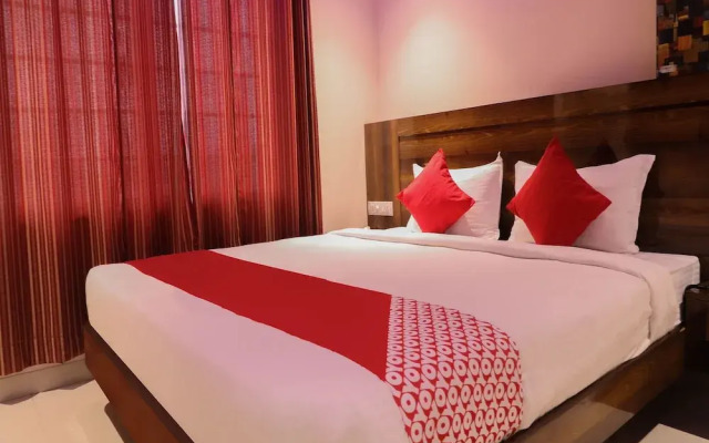 OYO 16428 Hotel Comfort Inn