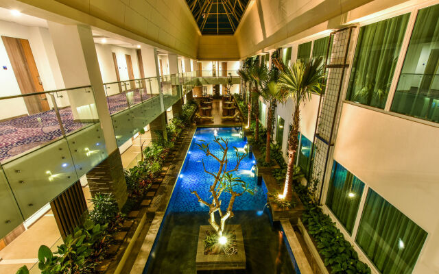 Holiday Inn Bandung Pasteur by IHG