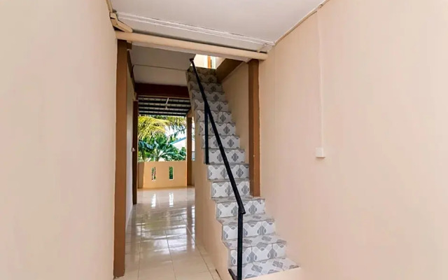 OYO Life 2579 Kost Anggun 2