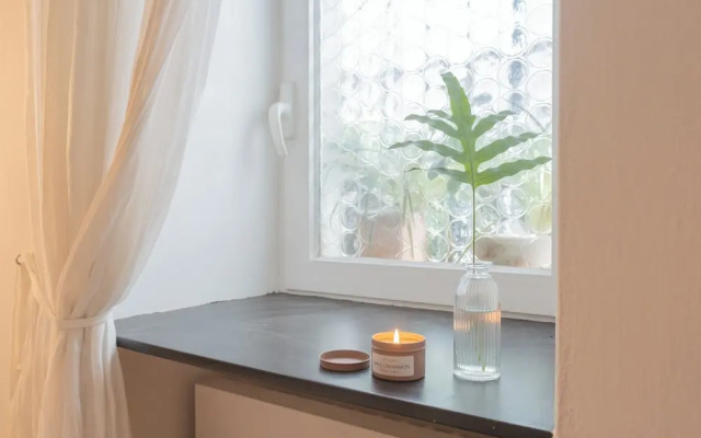 Pretty Studio in Old Town by Rent all Como