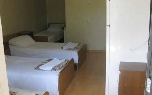 Anna Guest House