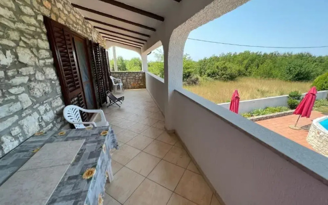 Charming Home With Pool in Barbariga