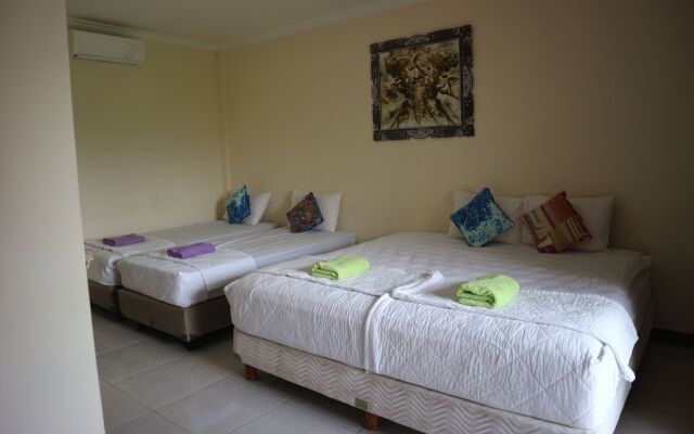 Pondok Tulasi Semaya House by ZUZU