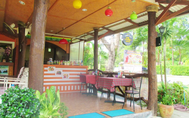 Happiness Resort