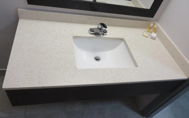 Travelodge by Wyndham Rosetown