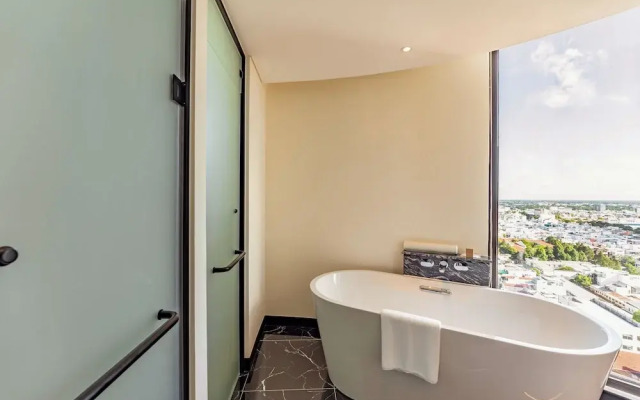 Charmant Suites a Boutique Hotel Can Tho