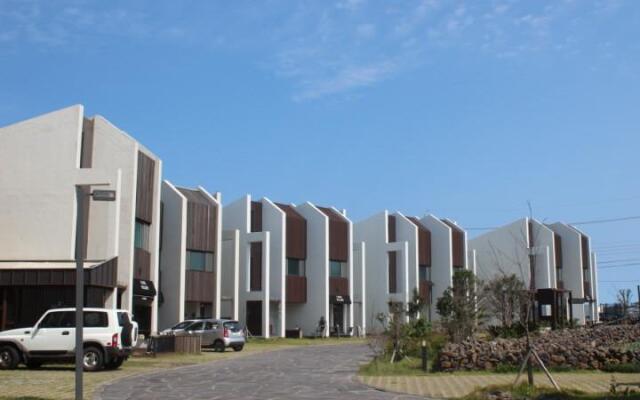 Jeju Sorang in Palms Village