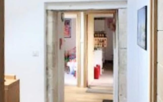 House With 5 Bedrooms in Saint-cyr-en-talmondais, With Private Pool an