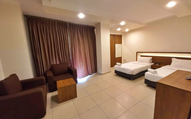 Lujain Hotel Suites