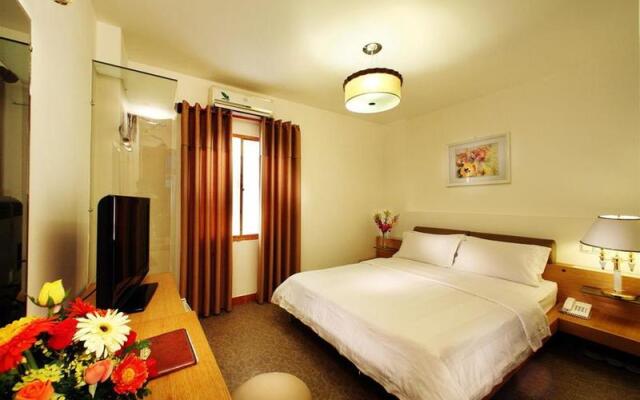 A&Em 280 Le Thanh Ton