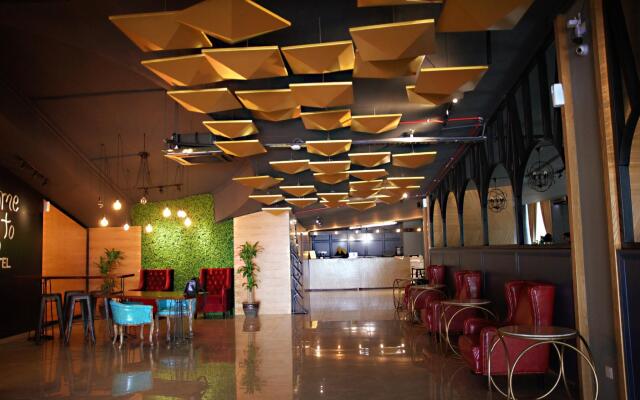G5 Hotel & Serviced Apartment