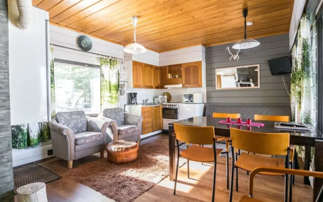 Mustalampi 4 Kyyhkynen Kuusamo