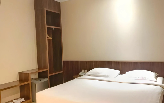 Ameera Hotel
