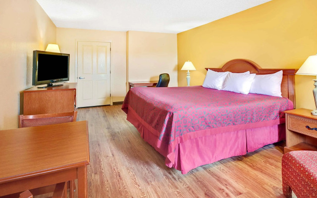 Days Inn by Wyndham Boerne