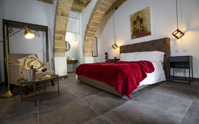 Pjazza Suites Boutique Hotel