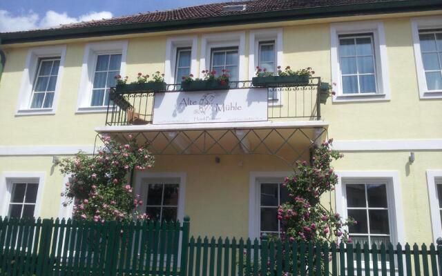 Hotel-Pension Alte Mühle