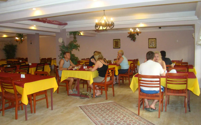 Nazar Otel