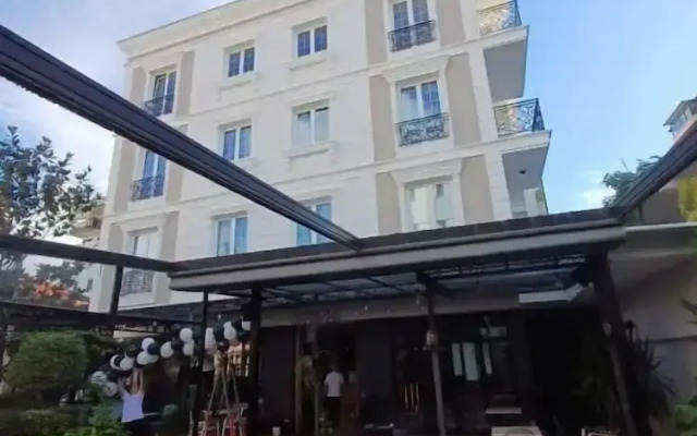 Oxygen Boutique Hotel