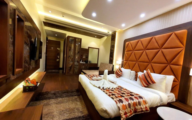 Hotel Makhan Residency