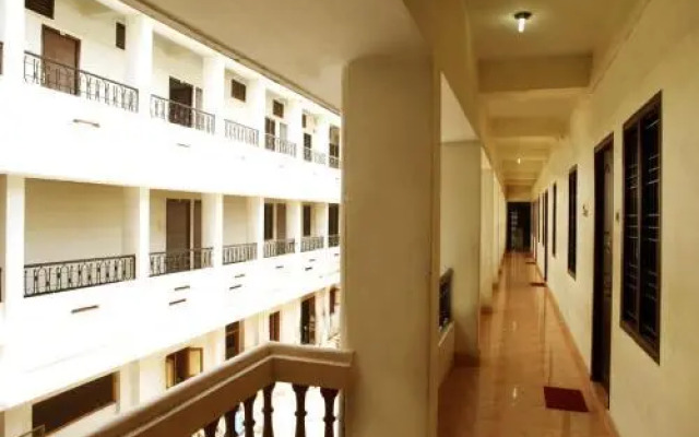 Aakash Hotel