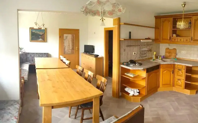 Ferienhaus in Barenstein bei Grunen Hugeln