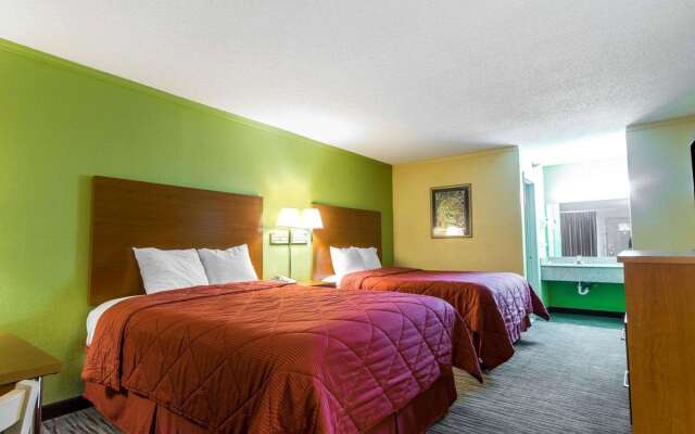 Econo Lodge Franklin South