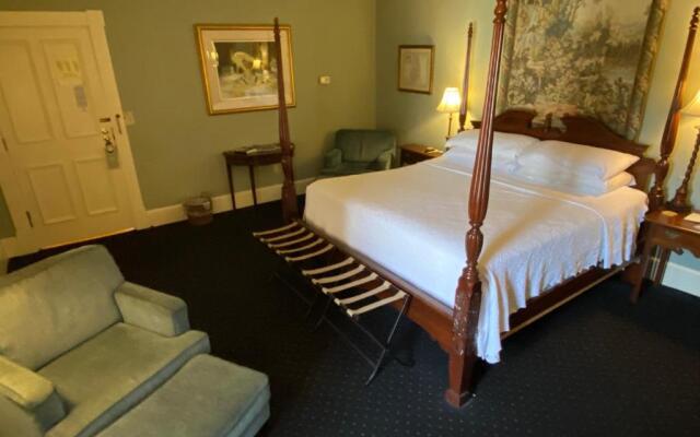 Foley House Inn