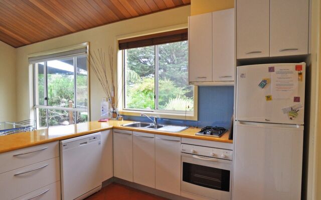 The Sails 4 - Central Location