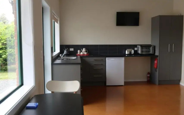 Cosy Nights - modern, self-contained with parking