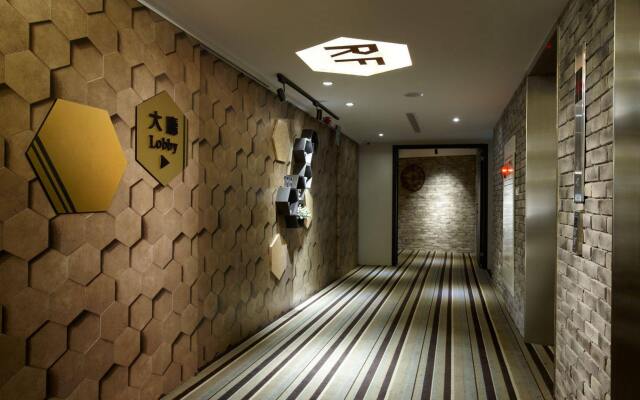 RF Hotel - Zhongxiao