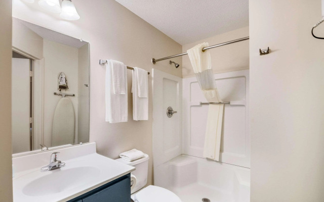 Suburban Studios Sterling - Washington Dulles