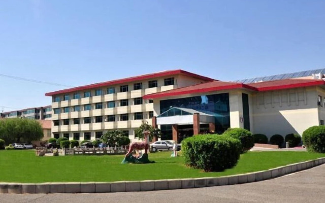 Tongliao Hotel