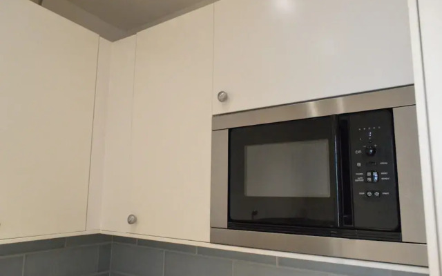 2 Bedroom Apartment in Leith Edinburgh