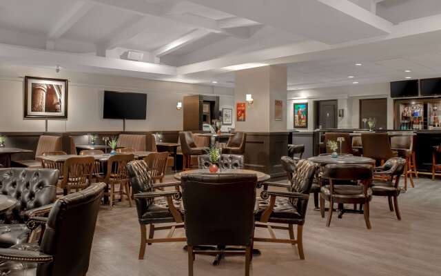 Ramada Plaza by Wyndham Calgary Downtown