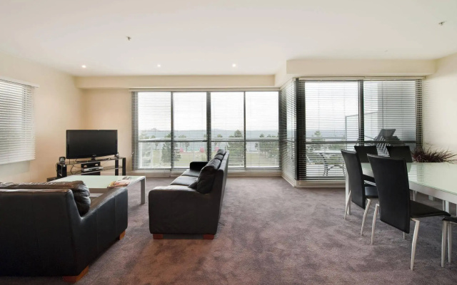 The Waterfront Apartments, Geelong