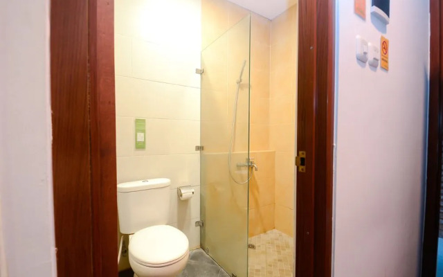 Airy Eco Syariah Gubeng Kertajaya Satu B 4 Surabaya