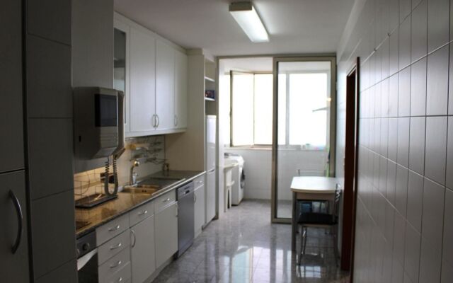 Apartment With 2 Bedrooms in Matosinhos, With Wonderful sea View, Pool