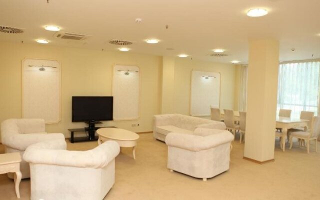 Kur Hotel