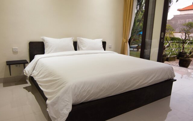 Gria Manik Batubelig Hotel