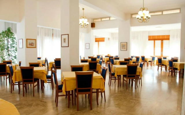 Hotel Touring Falconara Marittima