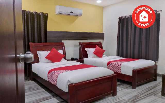 OYO 10272 Hotel Ruma