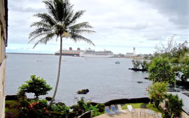 Hilo Reeds Bay Hotel