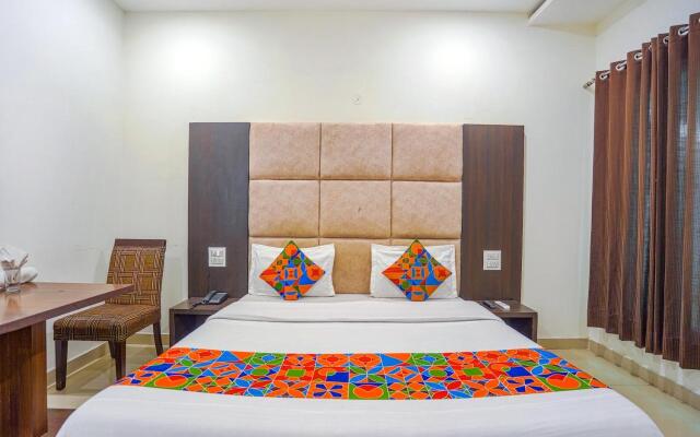 Hotel Grand Inn by OYO Rooms