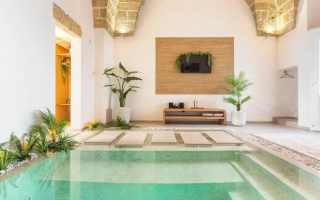 Private Oasi With Spa and Pool