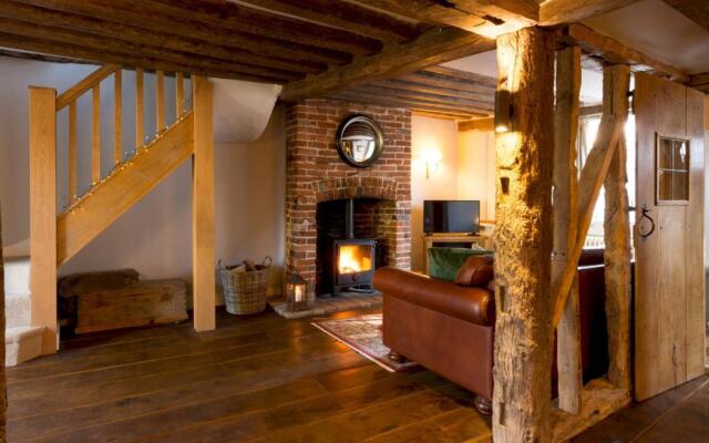 Miller Cottage a luxury 1550's cottage in the Historic centre of Saffron Walden