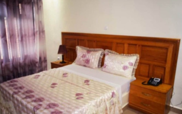 Kanyinya Hills Hotel